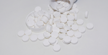 2.º estudo de fase 3 de indução confirma melhoria nos resultados clínicos endoscópicos e histológicos de upadacitinib na colite ulcerosa