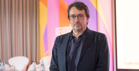 "A cirurgia é uma parte muito importante no tratamento da doença de Crohn"