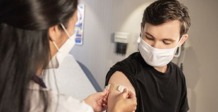 DGS emite norma para vacinação de crianças com gastroenterite por rotavírus