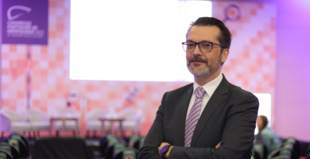 “Uma associação que motiva e reúne os hepatologistas nacionais na reunião magna”