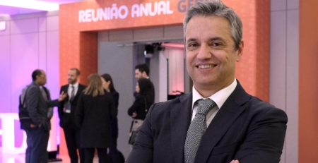 Biossimilares devem ser “utilizados sem problema pelos doentes e com elevada confiança pelos médicos”