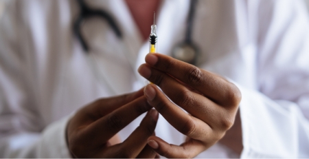Últimos dados de dupilumab demonstram melhoria nos sinais e sintomas da esofagite eosinofílica